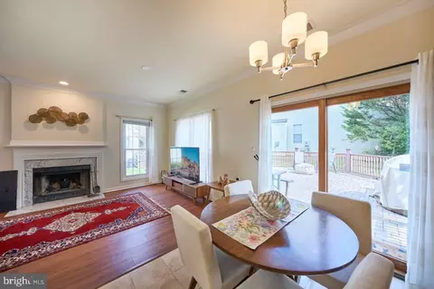 Other - 46554 Cedarhurst Dr, Sterling, VA 20165 photo 2 of 7