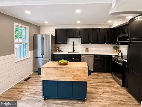 Kitchen - 43 Bickel Ct, Sterling, VA 20165 photo 1 of 1