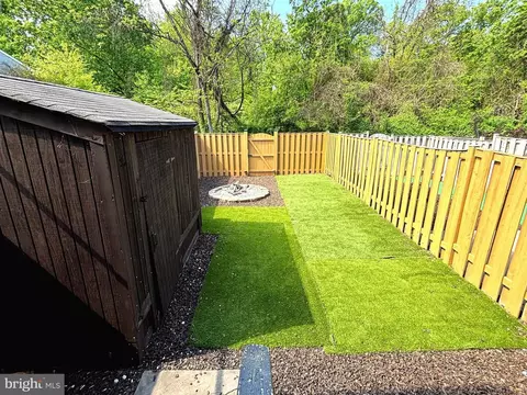 Exterior - 43 Bickel Ct, Sterling, VA 20165 photo 2 of 2