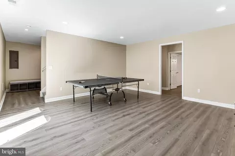 42308 Guildhall Dr, Ashburn, VA 20148 photo 22
