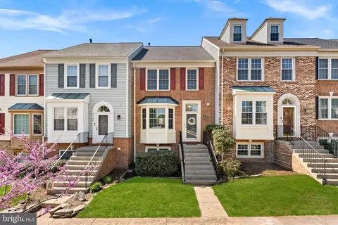 43588 Blacksmith Sq, Ashburn, VA 20147