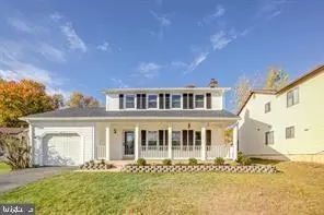 203 Keyes Ct, Sterling, VA 20164