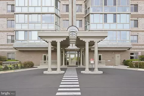 19365 Cypress Ridge Ter #306, Leesburg, VA 20176