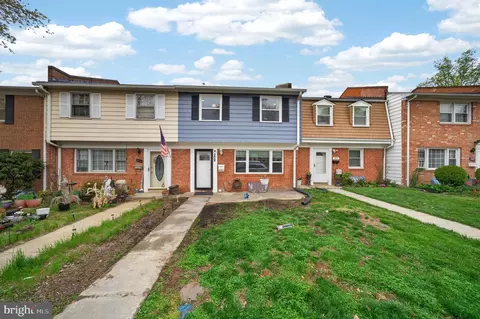 209 Shenandoah St SE, Leesburg, VA 20175