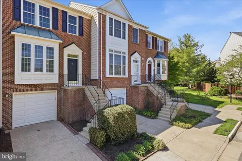 Exterior - 46810 Rabbitrun Ter, Sterling, VA 20164 photo 2 of 8