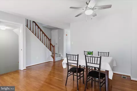 Entry Way - 46810 Rabbitrun Ter, Sterling, VA 20164 photo 3 of 6