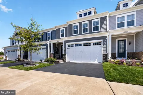 25614 Preston Park Ter, Chantilly, VA 20152