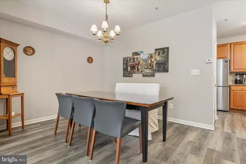 Dining - 20227 Macglashan Ter, Ashburn, VA 20147 photo 2 of 3