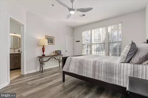 Bedroom - 20227 Macglashan Ter, Ashburn, VA 20147 photo 1 of 4