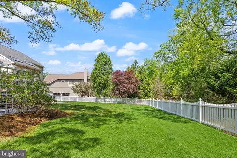 Exterior - 19944 Interlachen Cir, Ashburn, VA 20147 photo 14 of 24