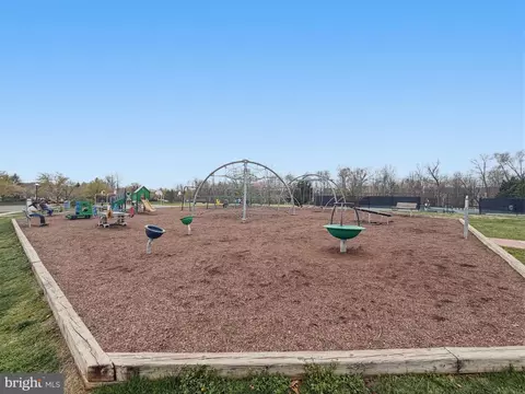 Other - 19944 Interlachen Cir, Ashburn, VA 20147 photo 36 of 38