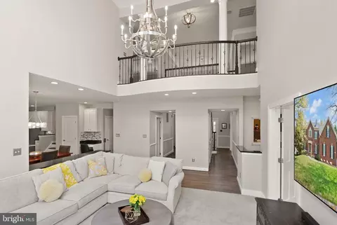 Other - 19944 Interlachen Cir, Ashburn, VA 20147 photo 4 of 38
