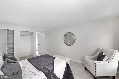 Bedroom - 105 Peyton Rd, Sterling, VA 20165 photo 3 of 7