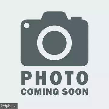 105 Peyton Rd, Sterling, VA 20165