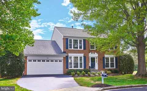 1303 Garrison Ct NE, Leesburg, VA 20176