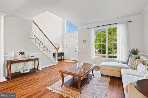 Entry Way - 22845 Queensbridge Dr, Ashburn, VA 20148 photo 1 of 4