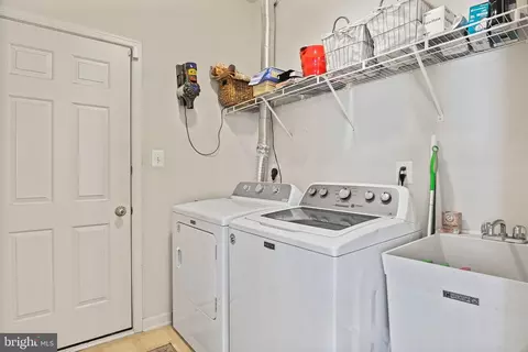 Other - 22845 Queensbridge Dr, Ashburn, VA 20148 photo 4 of 14