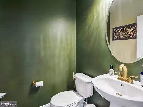 Entry Way - 43542 White Cap Ter, Chantilly, VA 20152 photo 7 of 7