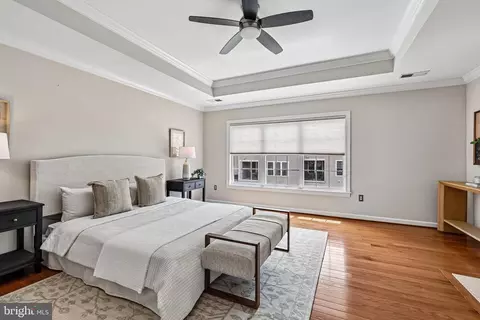 Bedroom - 24896 Castleton Dr, Chantilly, VA 20152 photo 1 of 11