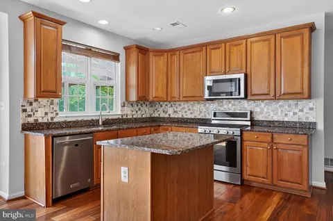 25845 Spring Farm Cir, Chantilly, VA 20152 photo 11