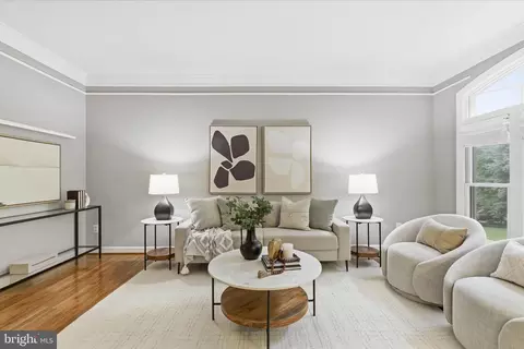 Living - 19905 Upland Ter, Ashburn, VA 20147 photo 2 of 5