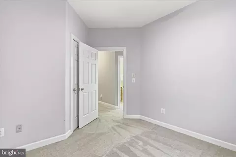 Bedroom - 19905 Upland Ter, Ashburn, VA 20147 photo 6 of 6
