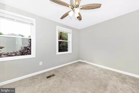 Bedroom - 106 Charing Ct, Sterling, VA 20164 photo 3 of 3