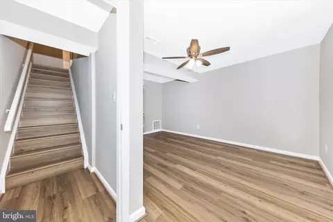 Entry Way - 106 Charing Ct, Sterling, VA 20164 photo 7 of 7