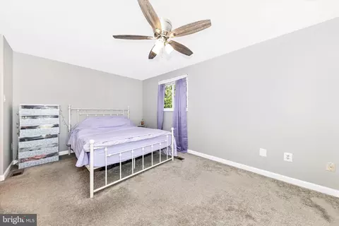 Bedroom - 106 Charing Ct, Sterling, VA 20164 photo 1 of 3