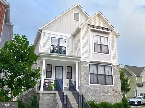 23099 Glenwood Heights Cir, Brambleton, VA 20148