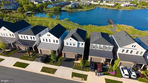 42760 Littlehales Ter, Ashburn, VA 20148