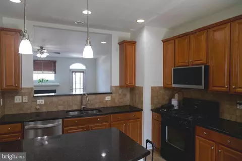 42466 Malachite Ter, Brambleton, VA 20148