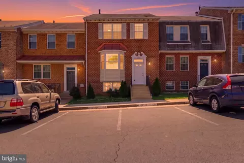 46601 Carriage Ct, Sterling, VA 20164