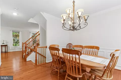 Dining - 43528 Clivedon Ct, Ashburn, VA 20147 photo 1 of 4