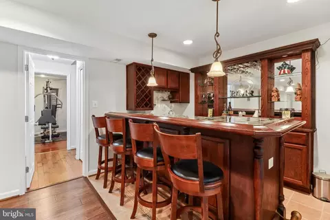 Entry Way - 43528 Clivedon Ct, Ashburn, VA 20147 photo 4 of 4