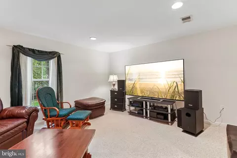 Other - 43528 Clivedon Ct, Ashburn, VA 20147 photo 18 of 21