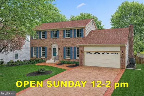 1122 Janney St SW, Leesburg, VA 20175