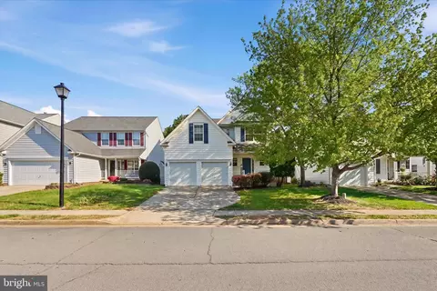 622 Nathan Pl NE, Leesburg, VA 20176