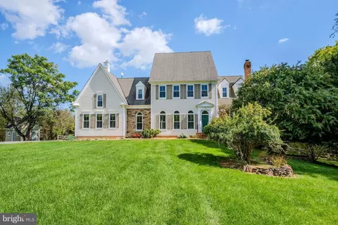 15018 Clover Hill Rd, Waterford, VA 20197