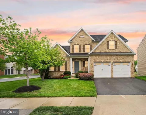 41486 Carriage Horse Dr, Aldie, VA 20105
