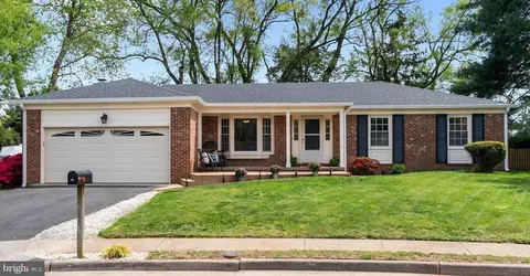 314 Belmont Pl SW, Leesburg, VA 20175