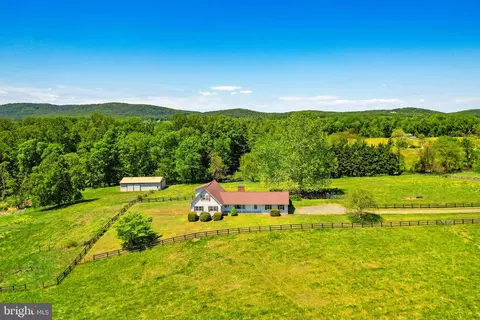 Other - 40297 Braddock Rd, Aldie, VA 20105 photo 2 of 22