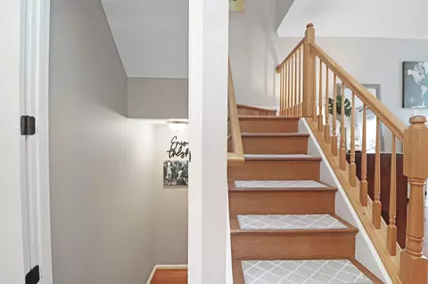 Entry Way - 47640 Comer Sq, Sterling, VA 20165 photo 5 of 5