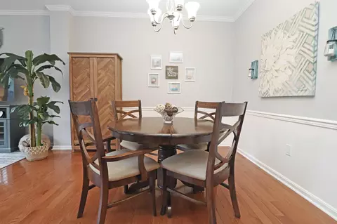 Dining - 47640 Comer Sq, Sterling, VA 20165 photo 2 of 2