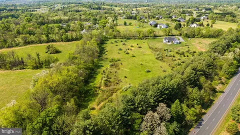 lot24 A Simmons Rd, Purcellville, VA 20132