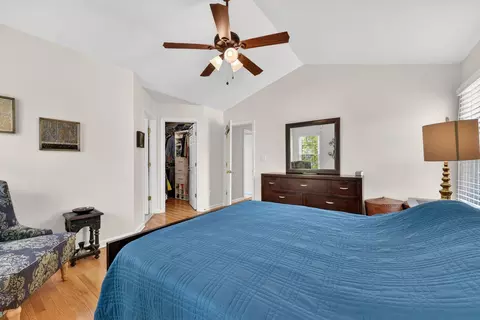 Bedroom - 20741 Parkside Cir, Sterling, VA 20165 photo 2 of 5