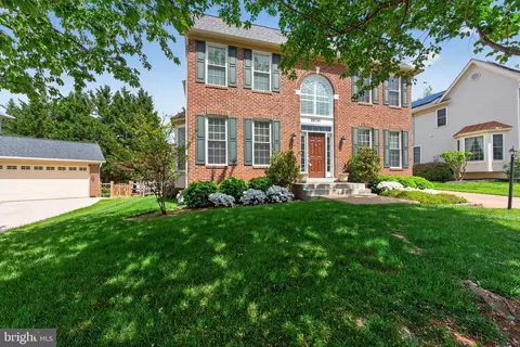 Exterior - 20741 Parkside Cir, Sterling, VA 20165 photo 7 of 7