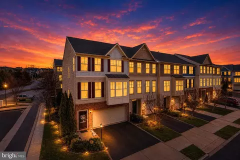 22166 Napier Ter, Broadlands, VA 20148