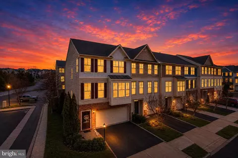 22166 Napier Ter, Broadlands, VA 20148
