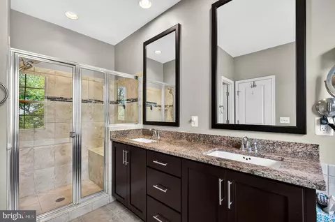 Bath - 23536 Epperson Sq, Brambleton, VA 20148 photo 2 of 4
